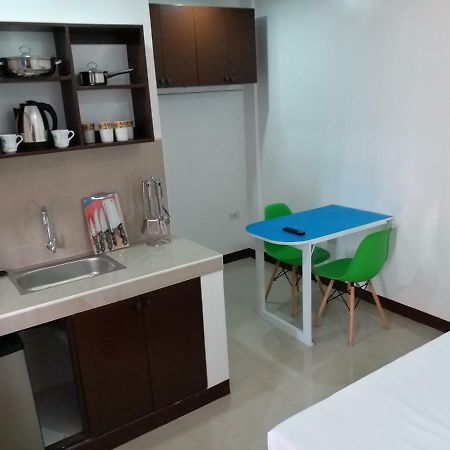 Clark-Pad Inn, Angeles City Kültér fotó