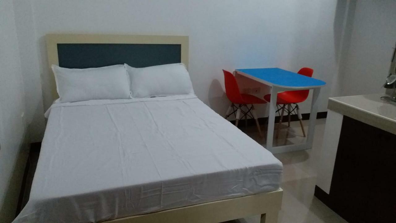 Clark-Pad Inn, Angeles City Kültér fotó