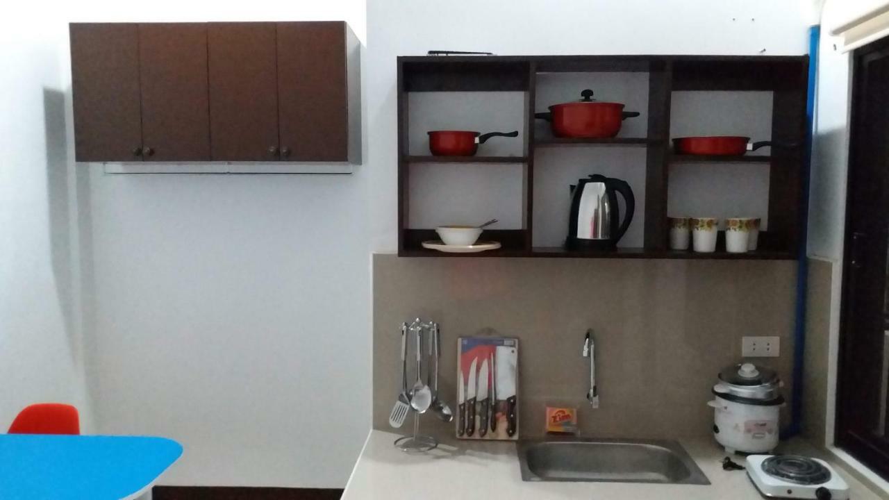 Clark-Pad Inn, Angeles City Kültér fotó