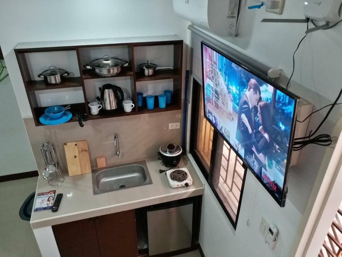 Clark-Pad Inn, Angeles City Kültér fotó