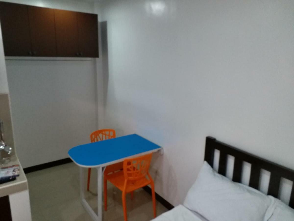 Clark-Pad Inn, Angeles City Kültér fotó