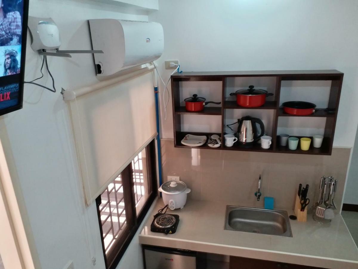 Clark-Pad Inn, Angeles City Kültér fotó