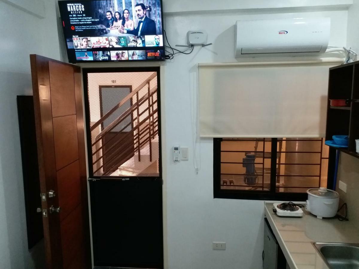 Clark-Pad Inn, Angeles City Kültér fotó