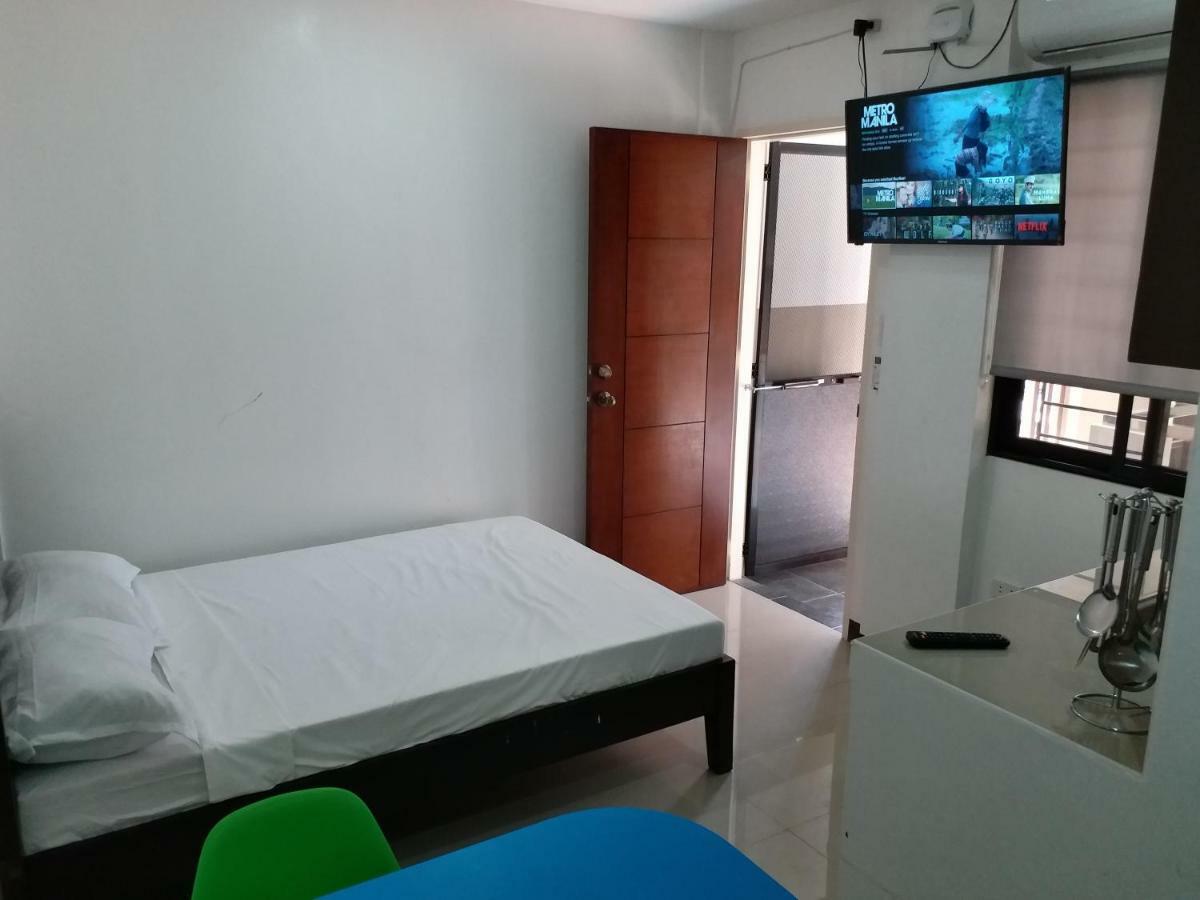 Clark-Pad Inn, Angeles City Kültér fotó