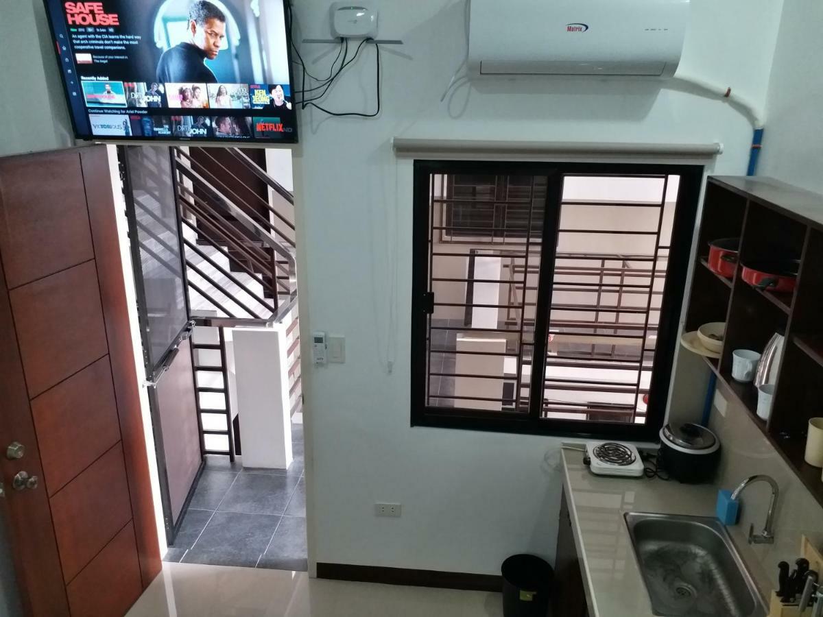 Clark-Pad Inn, Angeles City Kültér fotó