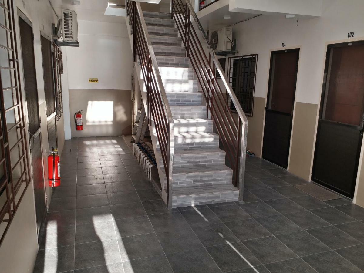 Clark-Pad Inn, Angeles City Kültér fotó