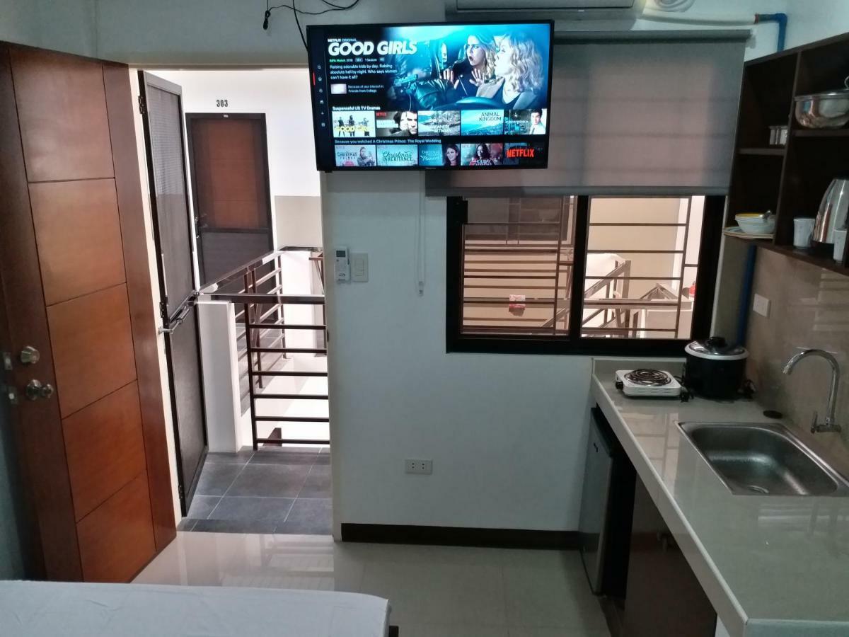 Clark-Pad Inn, Angeles City Kültér fotó