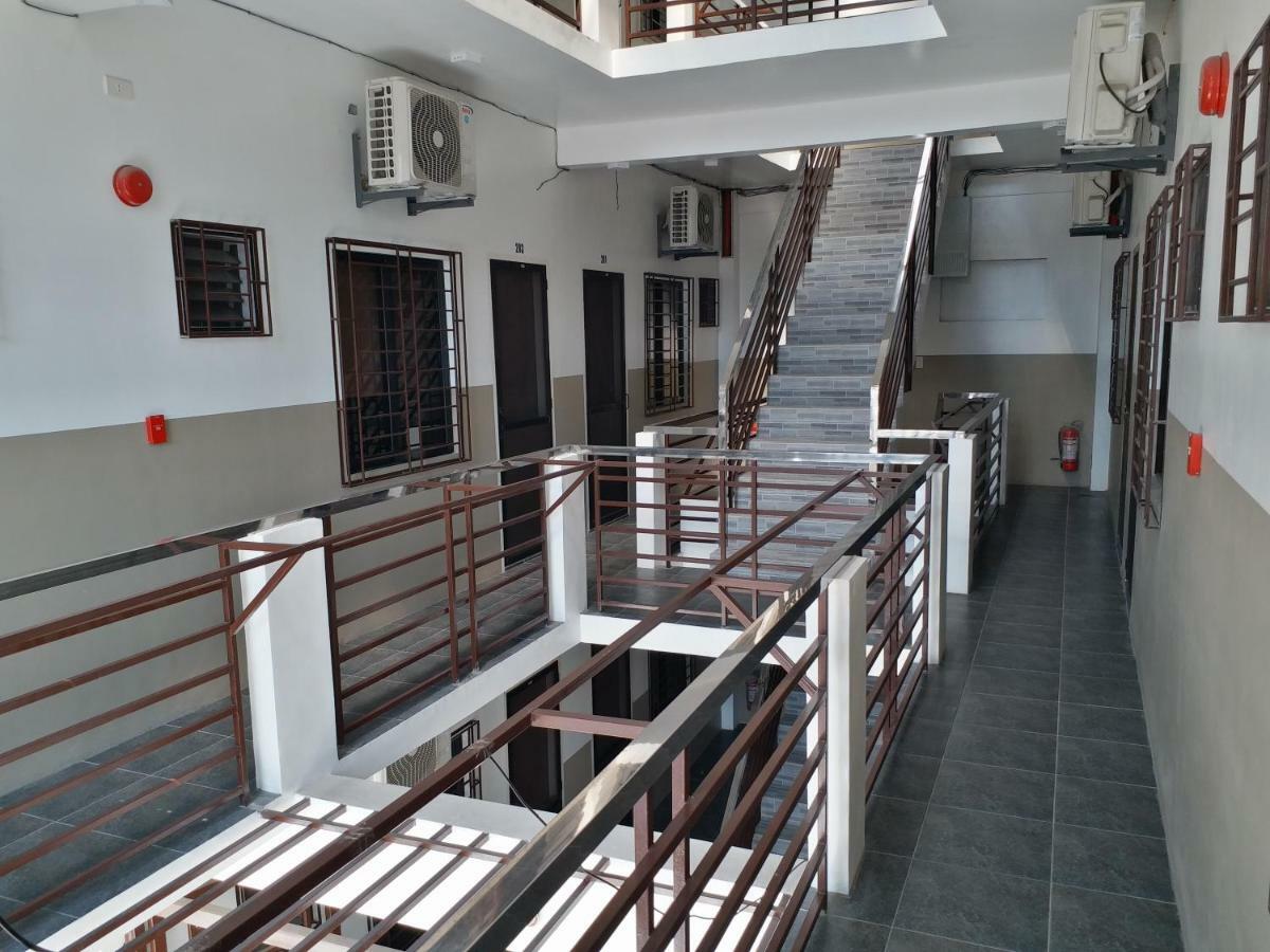 Clark-Pad Inn, Angeles City Kültér fotó