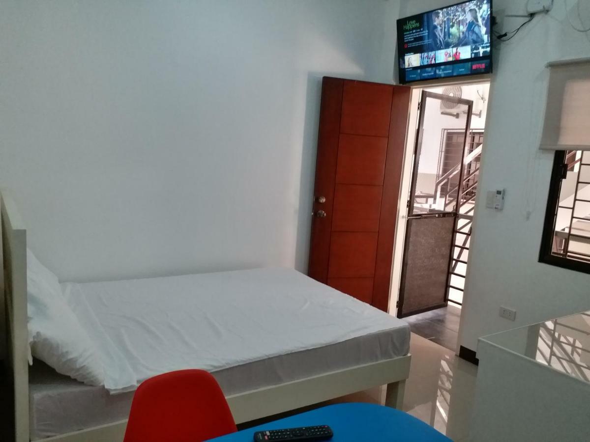 Clark-Pad Inn, Angeles City Kültér fotó