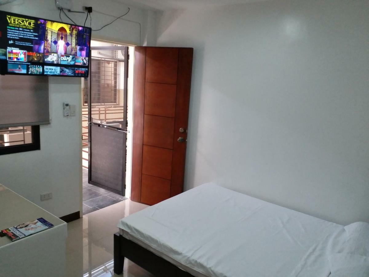 Clark-Pad Inn, Angeles City Kültér fotó